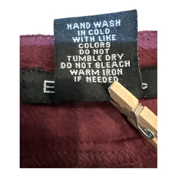 E39 by Eric Size 14 Purple Faux Suede Stretch Alligator Pattern 5-Pocket Pants - Picture 7 of 8